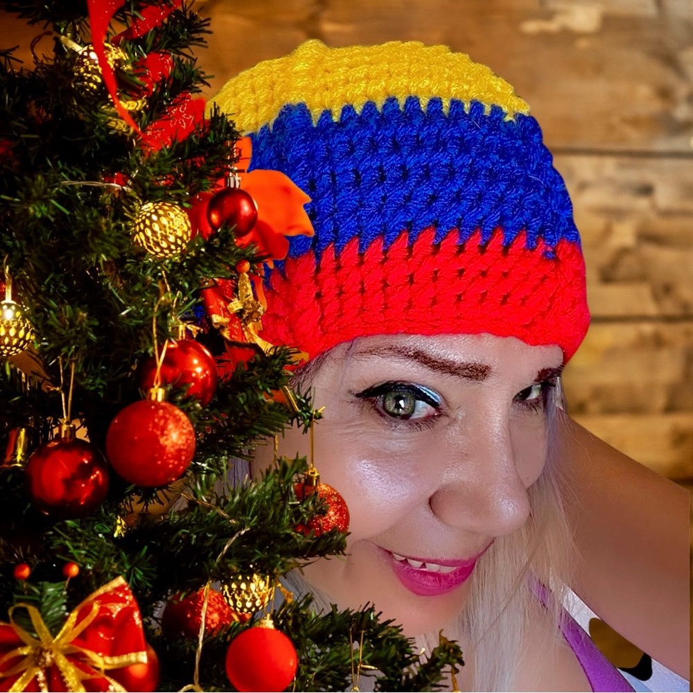 Crochet beanie Colombian flag